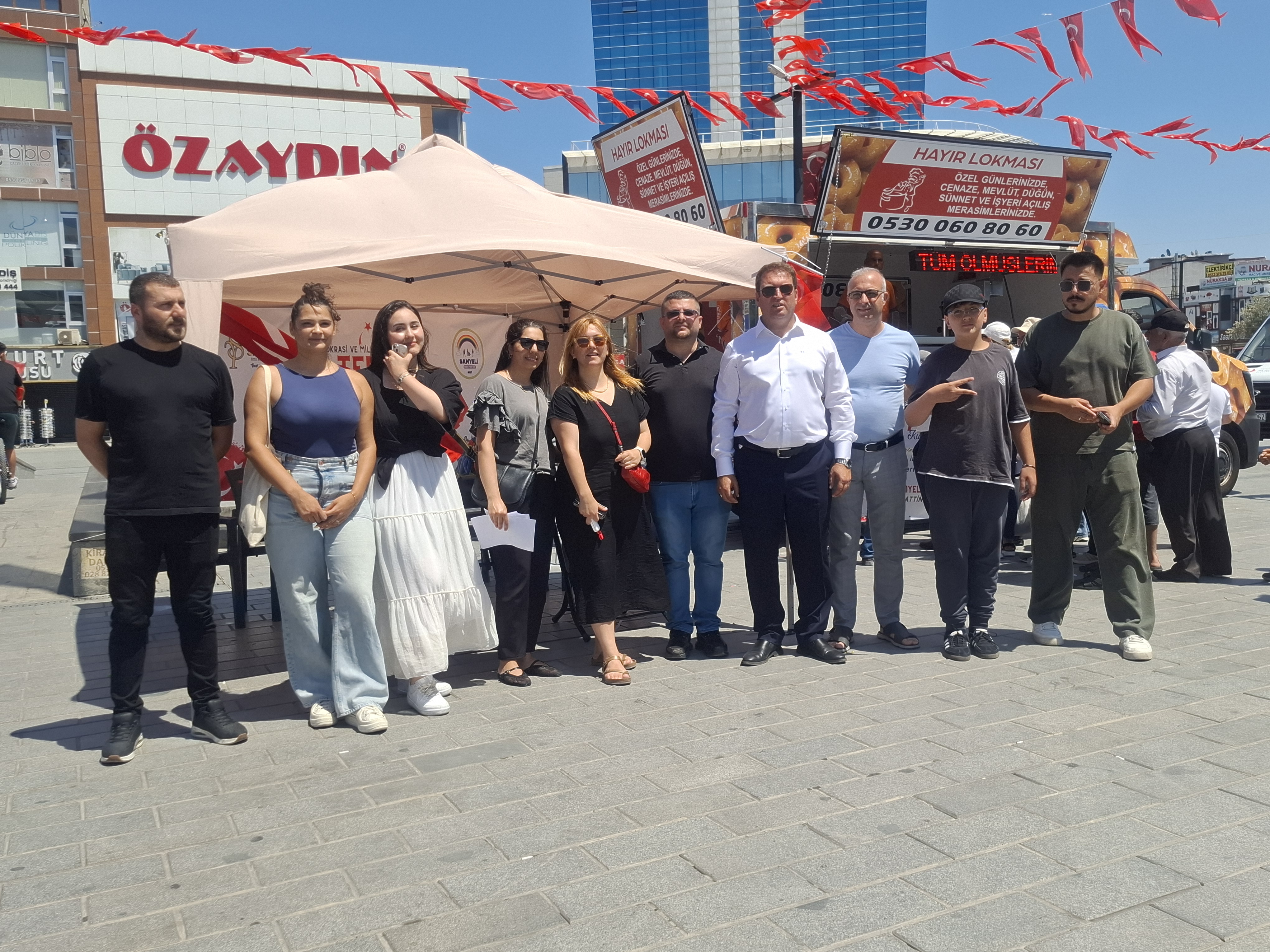 SAMYELİ VAKFI LOKMA DAĞITTI