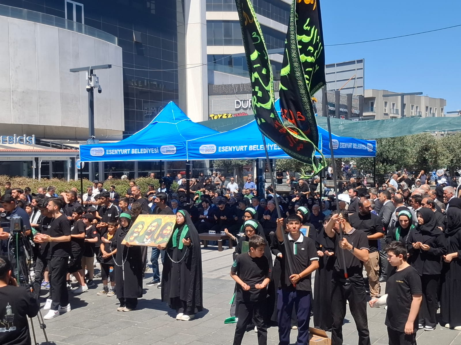 İMAM ALİ VAKFI, AŞURA KARDEŞLİK PROGRAMI DÜZENLEDİ