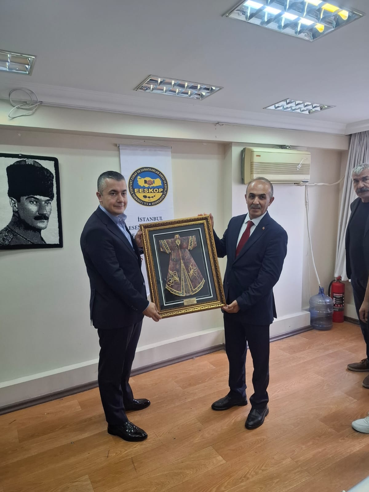 BELEDİYE BAŞKANVEKİLİ ESNAFLARI DİNLEDİ